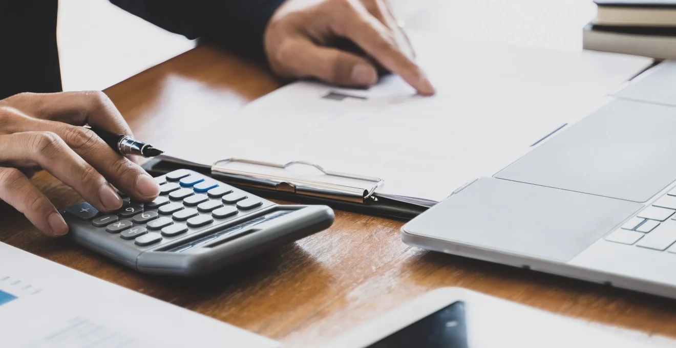 faut-il-ouvrir-un-compte-bancaire-a-l-etranger-pour-preparer-une-expatriation